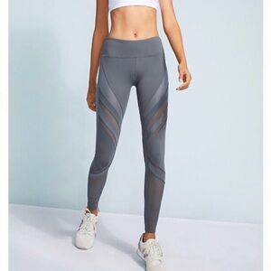 Alo Yoga Epic Mesh Leggings